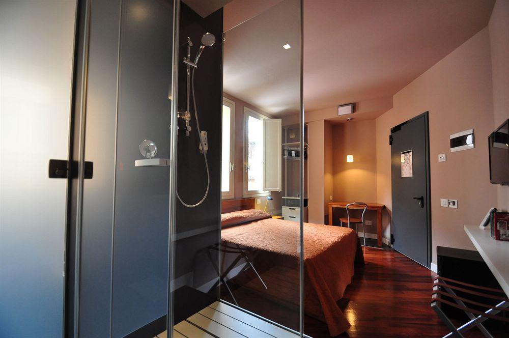 Hotel Ferrara 4*