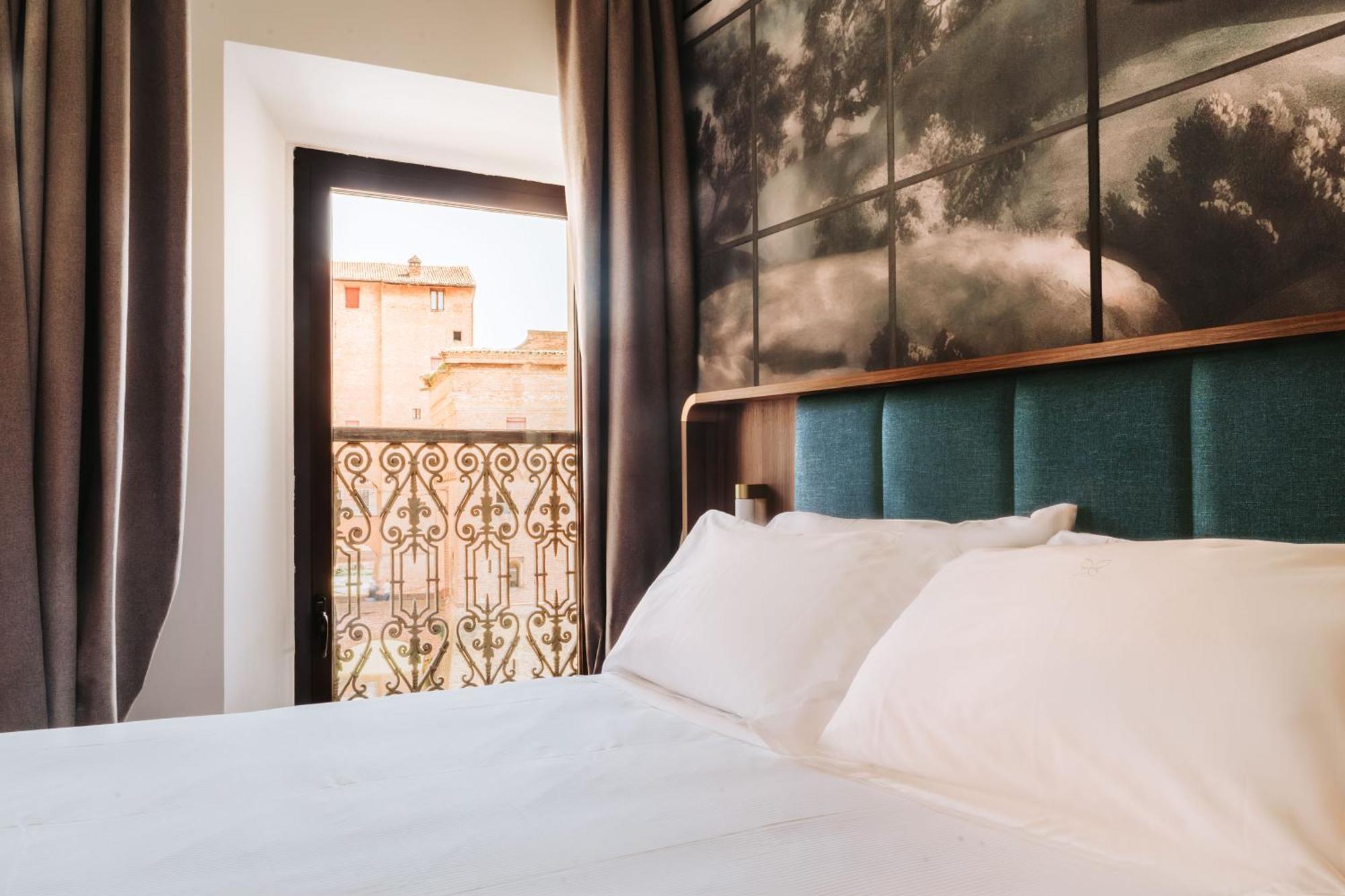 Hotel Ferrara 4*
