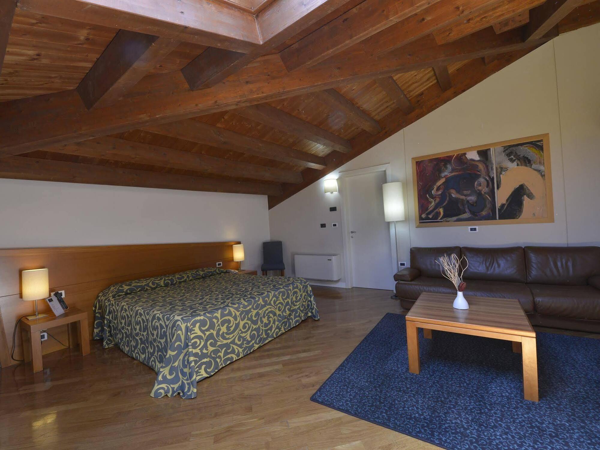 Hotel Ferrara 4* Ferrara