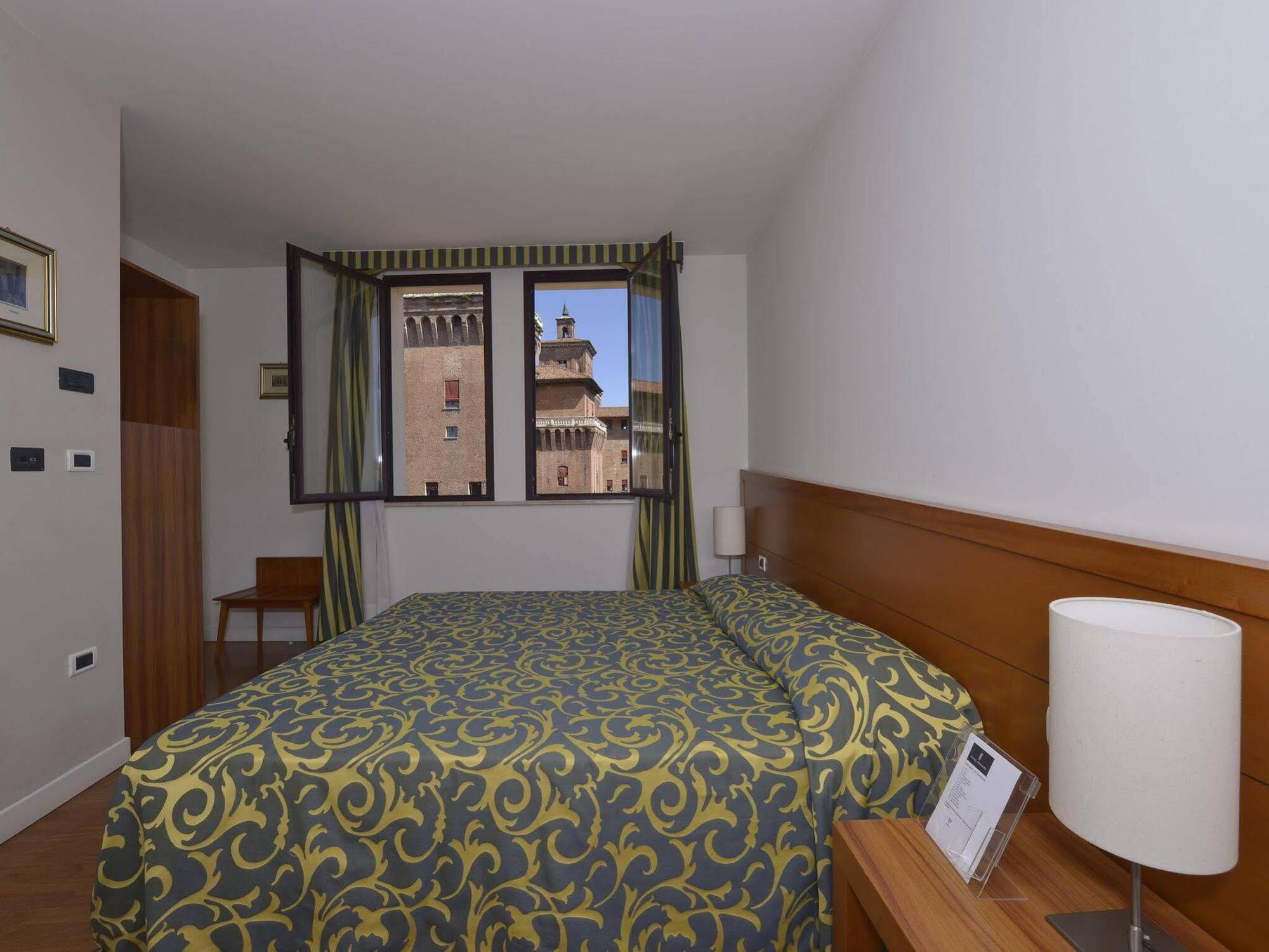 Hotel Ferrara